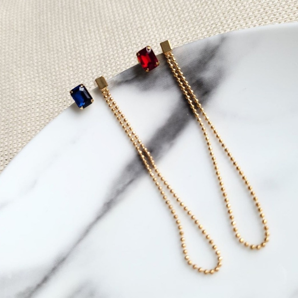 ⚡️BOGO 50% Off⚡️ Mismatched earrings